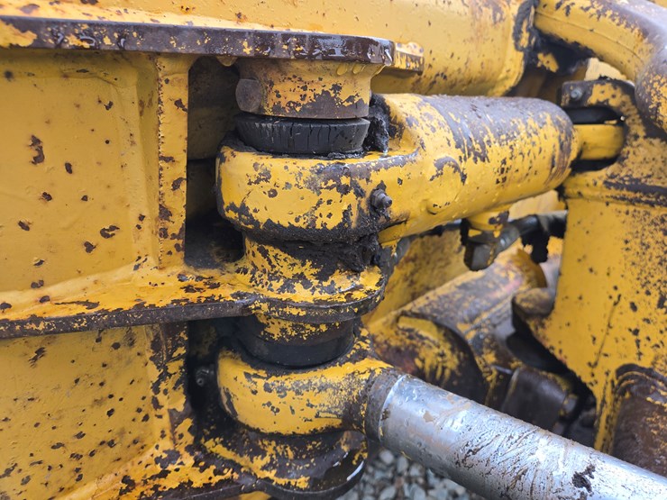 deere-550g-lt-image-14