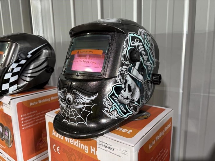 auto-darkening-welding-helmet-(qty-2)-image-2