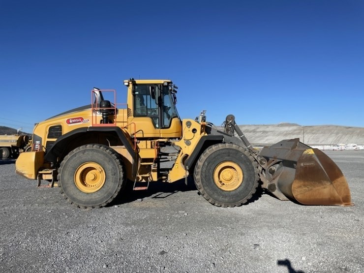 2021-volvo-l220h-image-6