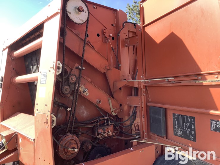 2000-hesston-856a-image-9