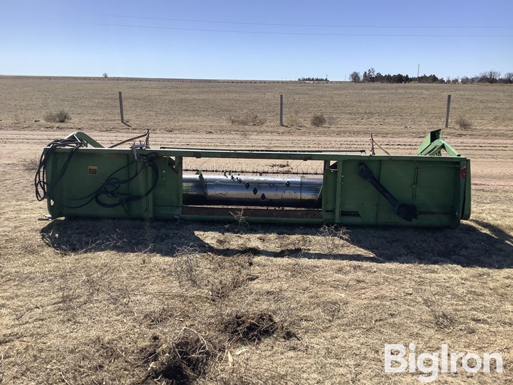 john-deere-216-image-6