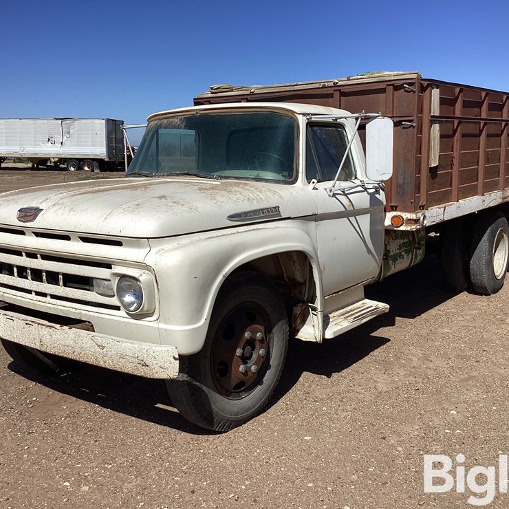 1961 FORD F600