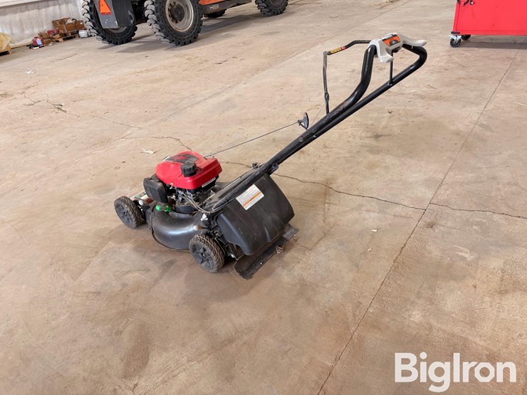 honda-hrn16-push-type-lawn-mower-image-4