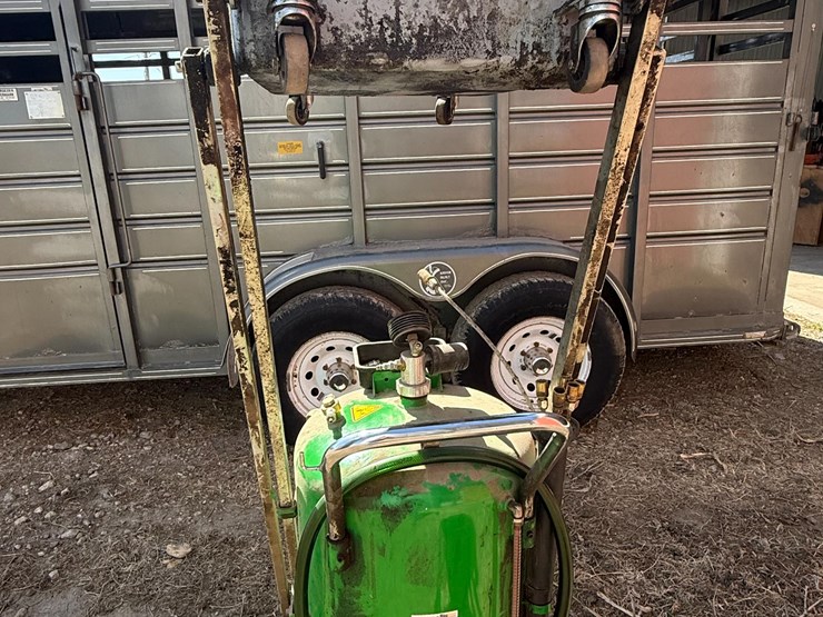 diamond-selection-waste-oil-pantograph-suction/drainer-image-6