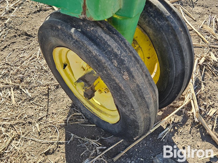 john-deere-b-image-17