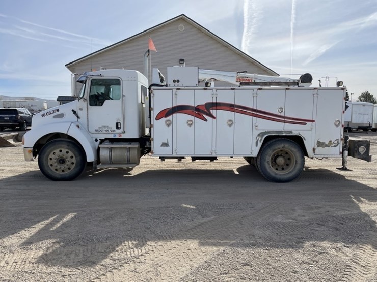 2006-kenworth-t300-image-2