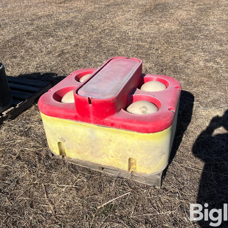 Ritchie Cattle Waterer