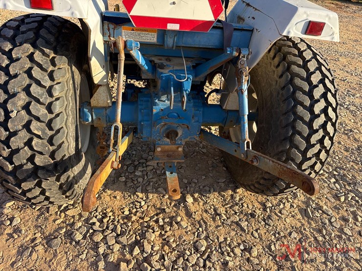 new-holland-1720-image-9