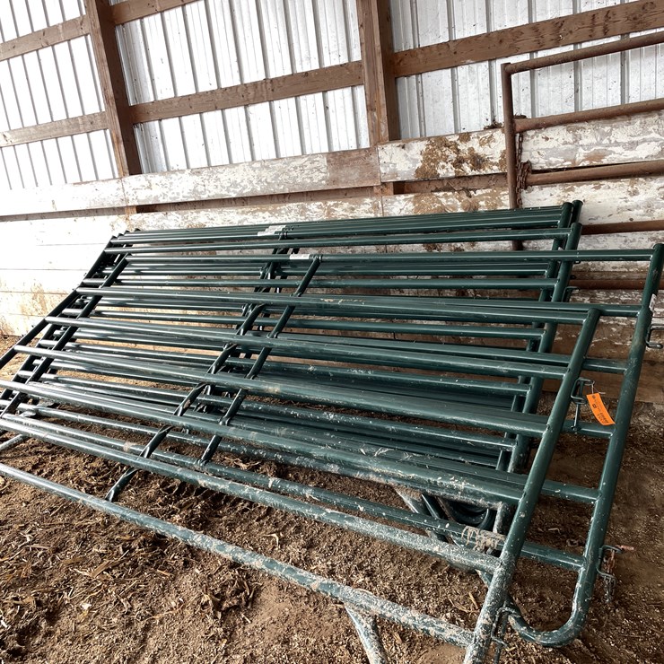 #2355 • (8) Metal Corral Panels