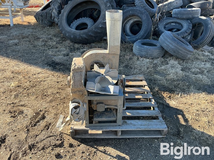 dayton-4c130-blowers-image-4