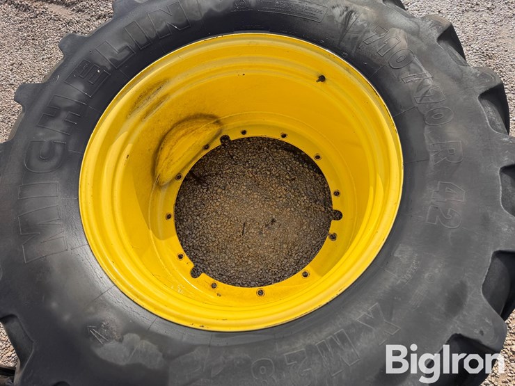 john-deere-4930-image-12