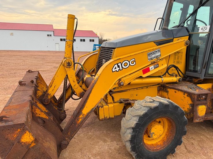 john-deere-410-image-26