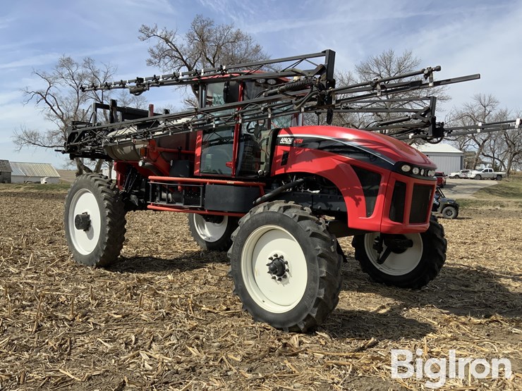 2012-apache-as720-image-3