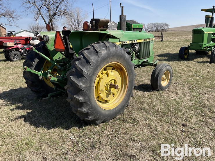 1980-john-deere-2640-image-5