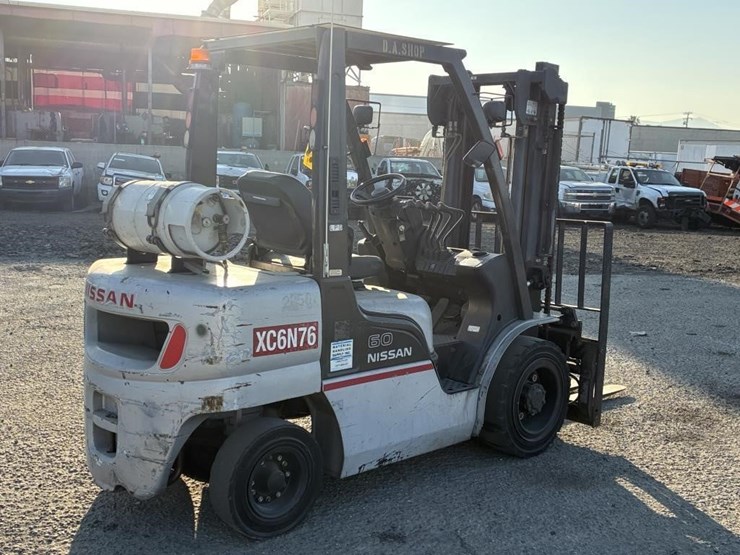 2006-nissan-mugl02a30lv-image-3