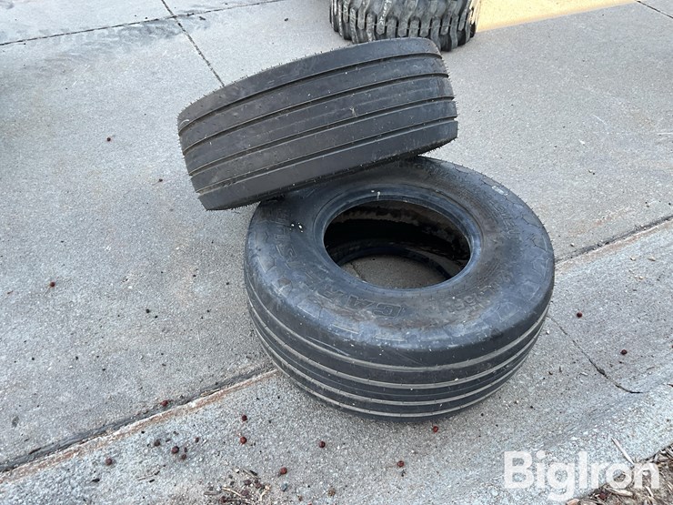 carlisle-12.5l-15f1-highway-implement-tires-image-7