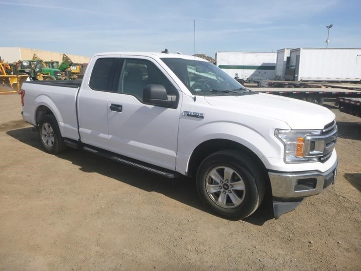 2020-ford-f150-image-2