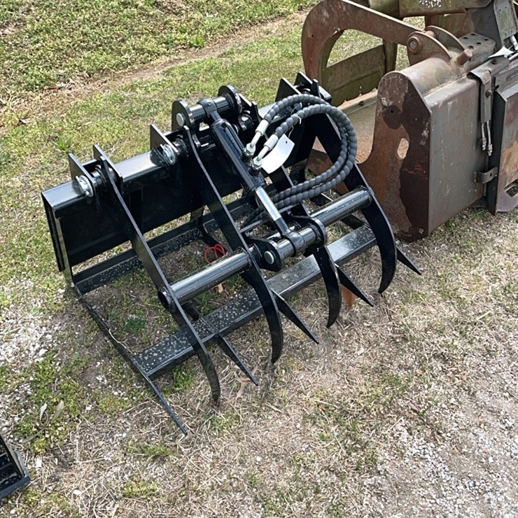 mini skid steer grapple
