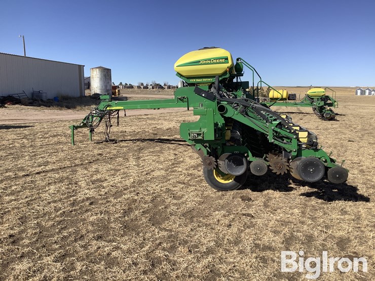 2014-john-deere-1790-ccs-image-8