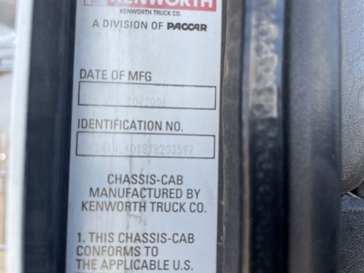 2007-kenworth-w900b-image-7