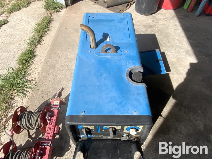 miller-bobcat-225-image-9