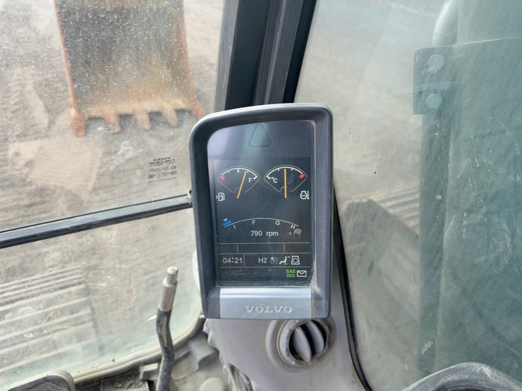 2014-volvo-ec340dl-image-41