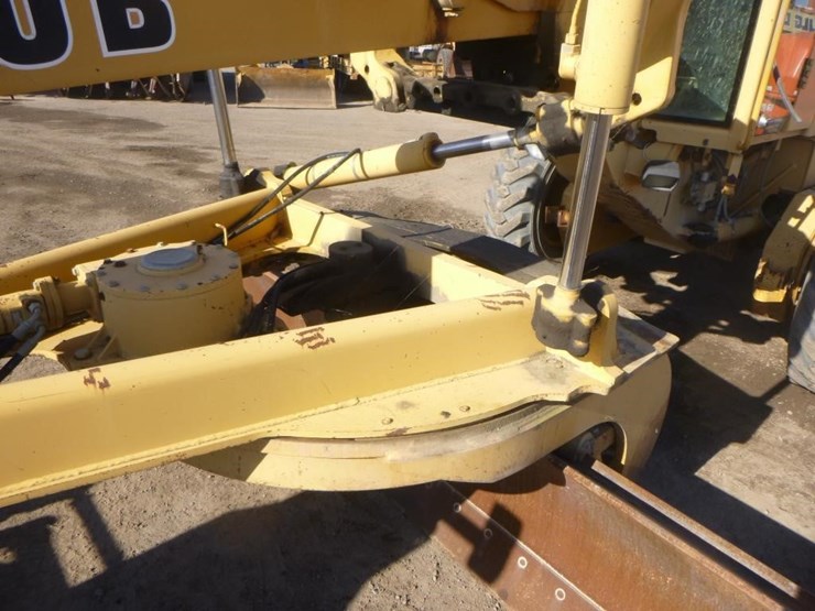 1996-deere-670b-image-18