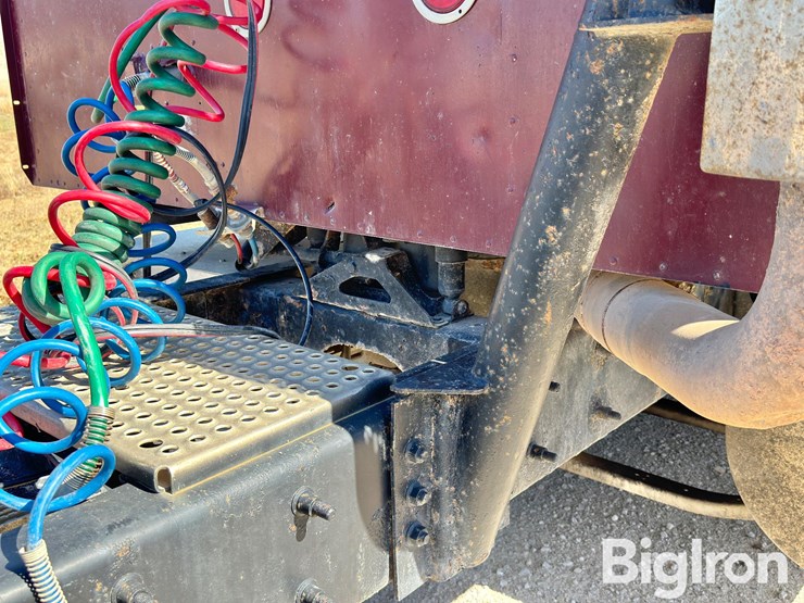 2004-international-9900i-image-20