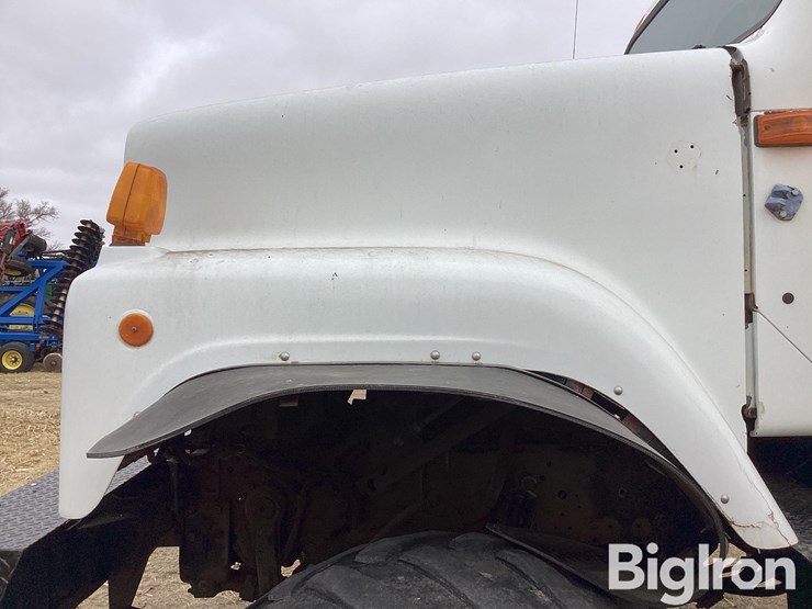 1997-international-2554-image-11