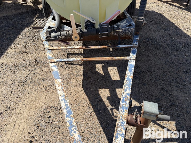 1050-gallon-t/a-nurse-tank-trailer-image-5