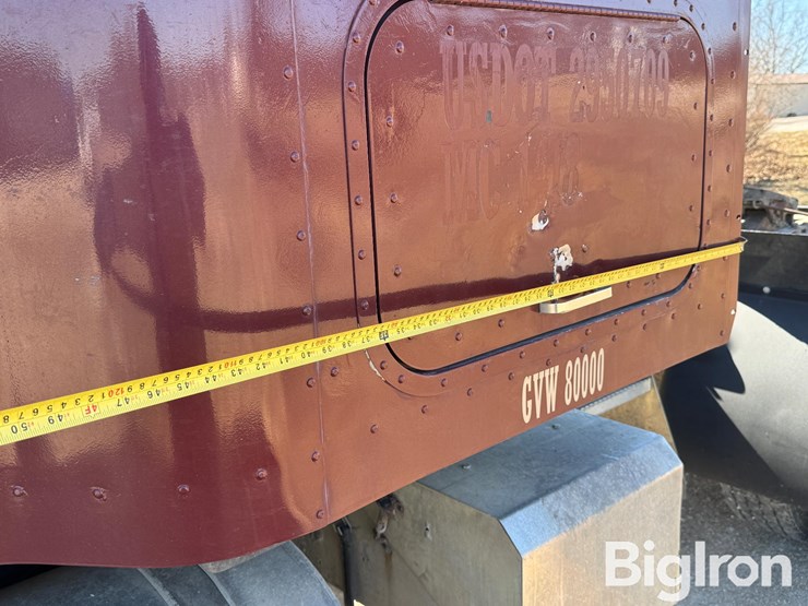 2004-international-9900i-image-16