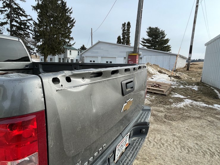 2007-chevrolet-silverado-3500-image-13