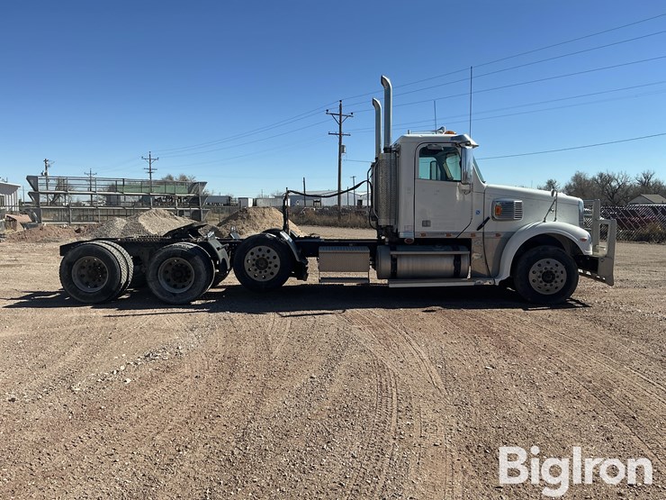 2017-freightliner-coronado-132-image-4