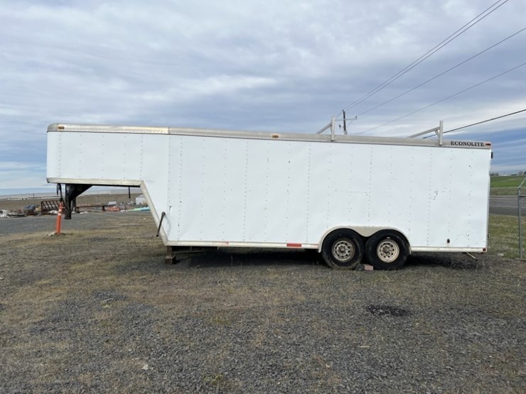 1996-featherlite-20'-t/a-gooseneck-cargo-trailer-image-2