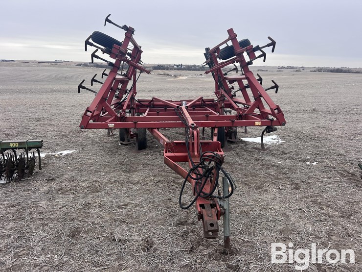 case-ih-4800-image-2
