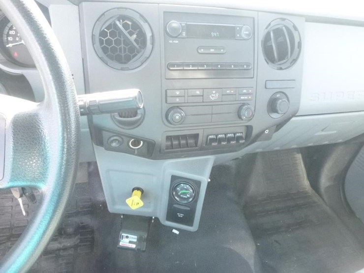 2019-ford-f750-image-15