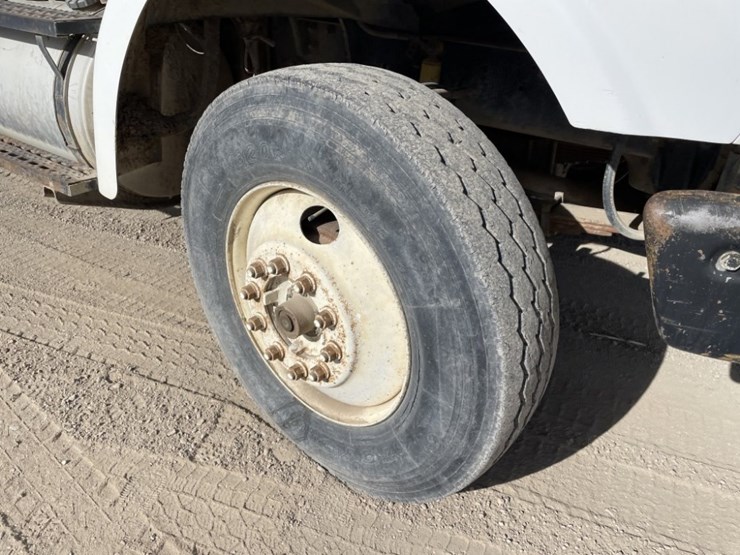 sterling-t/a-water-truck-image-13