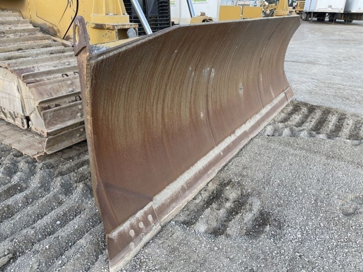 caterpillar-d6t-lgp-image-11