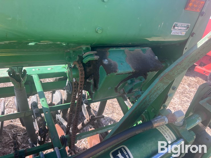 john-deere-520-image-14