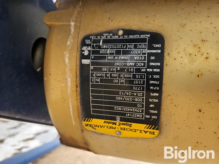 2014-harvest-international-t1042-image-17