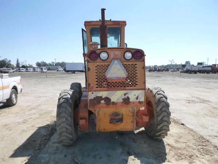 1980-john-deere-jd670-a-motor-grader-image-28