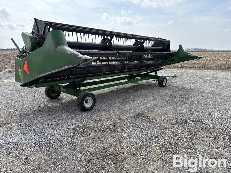 1989-john-deere-920-image-3