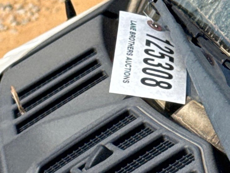 2019-ford-f150-xl-image-14