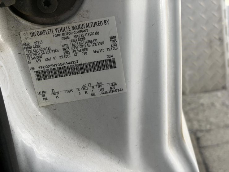 2016-ford-f550-sd-image-18