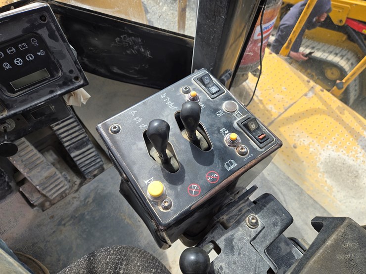 2001-caterpillar-988g-image-74