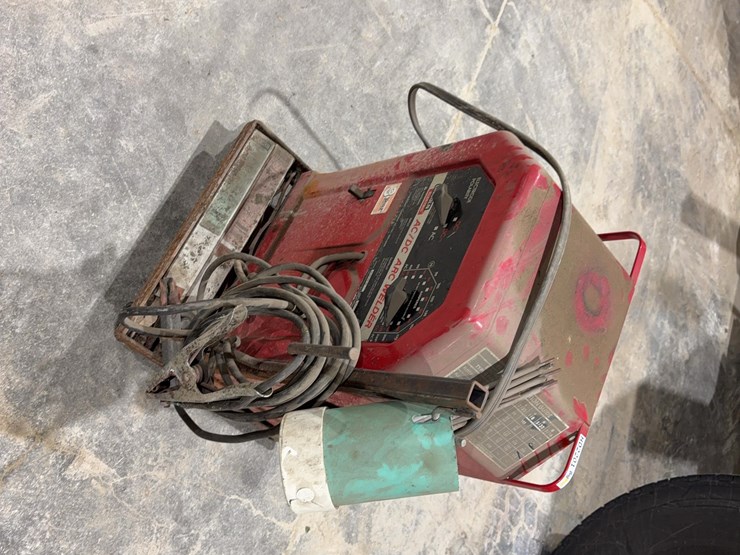 lincoln-225-ac/dc-stick-welder-image-1