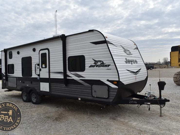 2022-jayco-jay-flight-264bh-42752-image-8