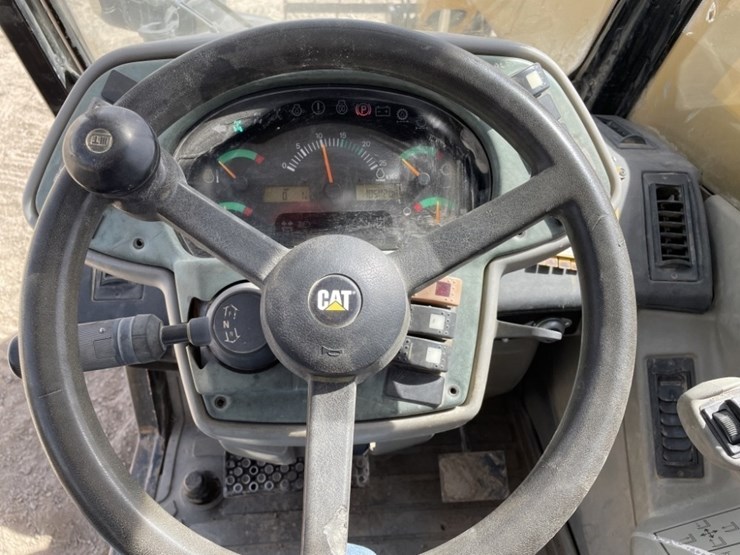 2006-caterpillar-th460b-image-23