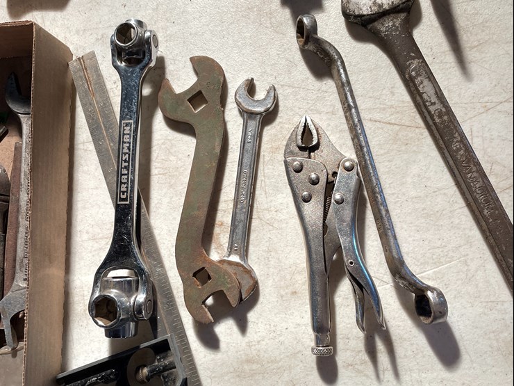 #2511-•-shop-tools-image-4