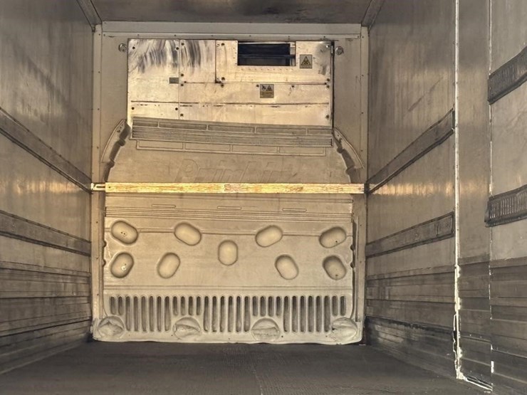 2012-great-dane-reefer-van-image-32